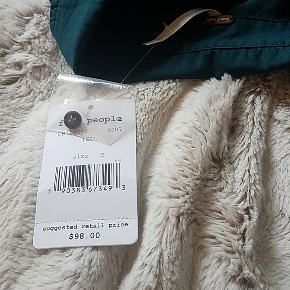 Free People button down tunic. NWT - Picture 4 of 4